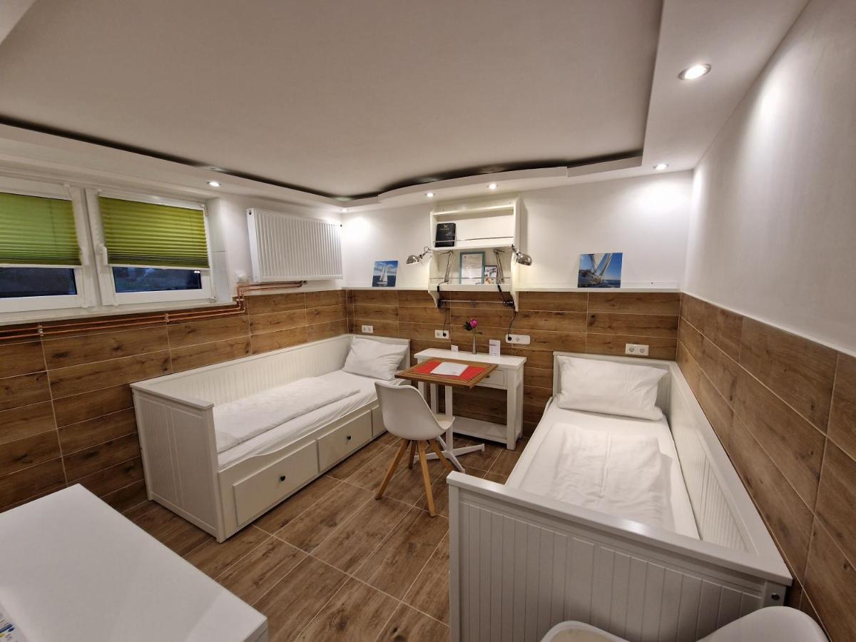 Hotel Kenny & Henry Cuxhaven Luaran gambar